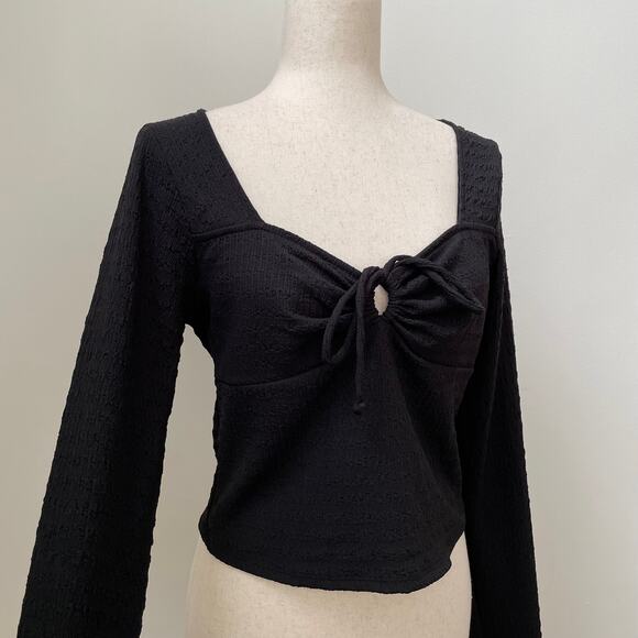 Kirious Nordstrom Top Womens M Black Tie Front Cinch Sweetheart Neck Long Sleeve - Picture 4 of 12